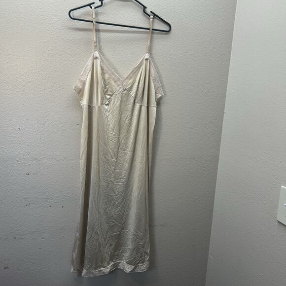 VTG Vanity Fair Tan Gold Satin Lace Slip Dress Nightgown Sheer Babydoll Sz 42 - Picture 1 of 7